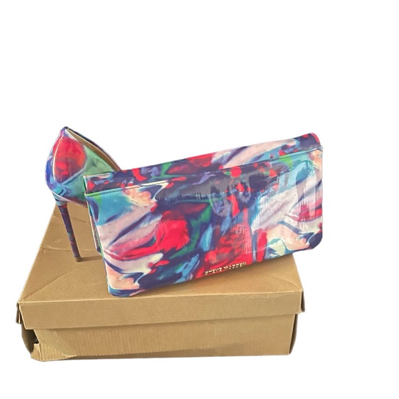Steve Madden shoes and shoulder/clutch bag. Shoes worn once. Bag never used.